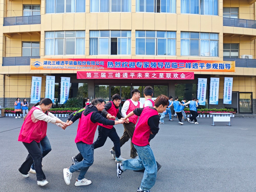 95fbf25f362b9e57842ef0fd147b0f0e.jpg